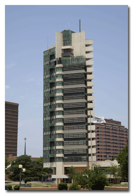Price Tower, Bartlesville, Oklahoma: Frank Lloyd Wright designed this mixed use skyscraper