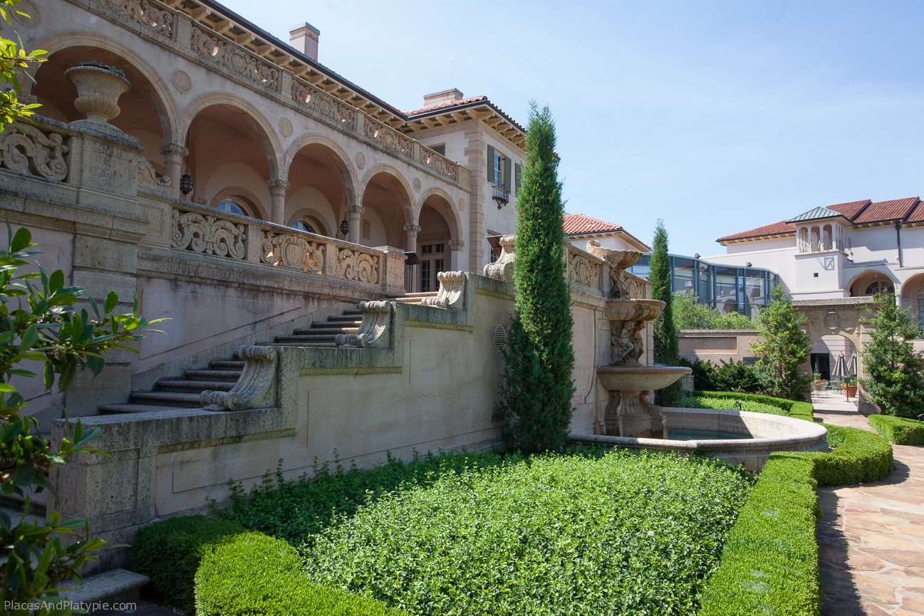 The Philbrook Museum of Art is in the former 72 room villa belonging to oilman, Waite Phillips.