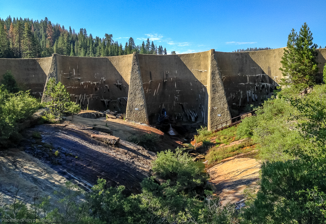 The arched dam from below. It was built in 1908 in 114 days for $46,541.