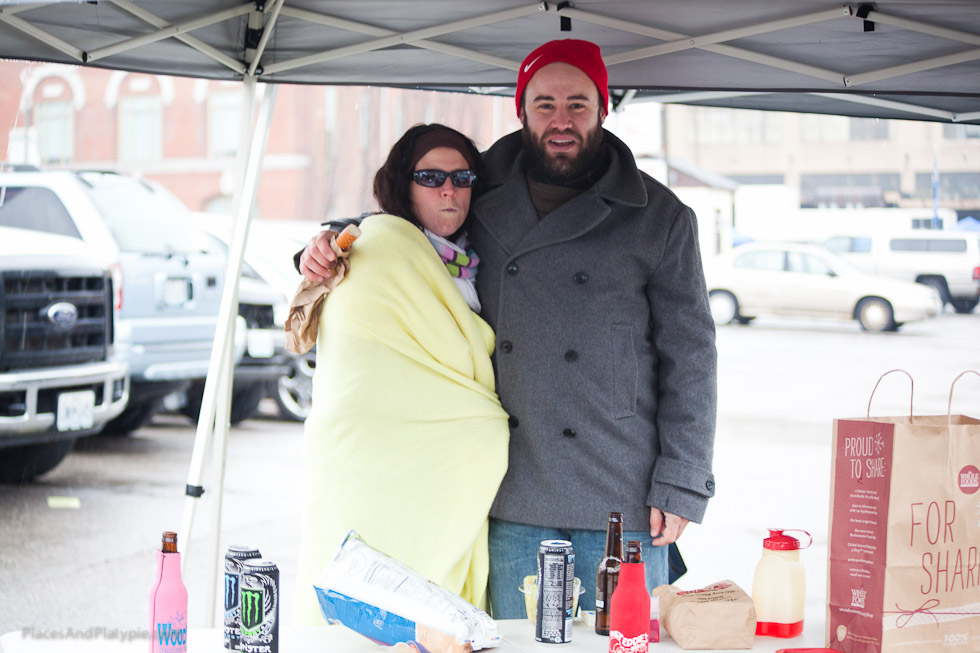 If we stand right in the center it is dry AND warm - no problem!