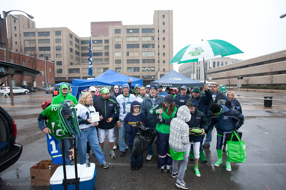Seahawks fans gather to go in to the game