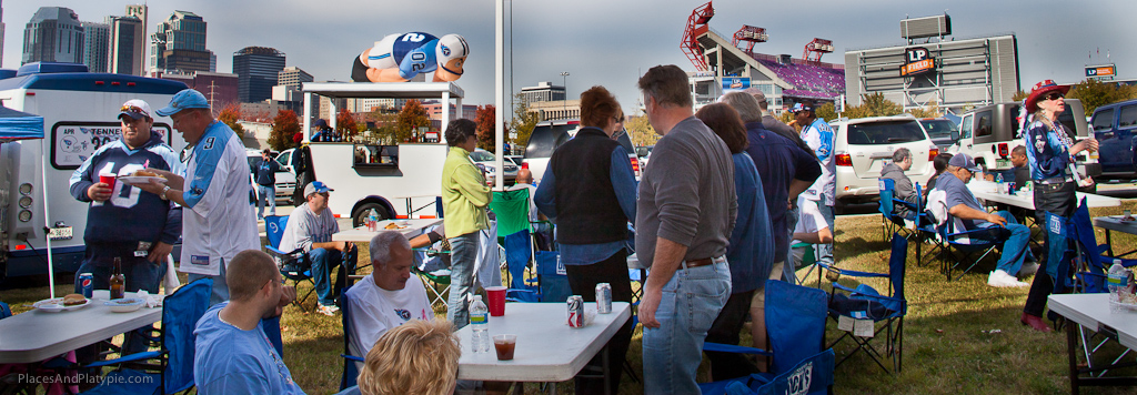 Great time had by all at TennesseeTitansTailgaters.com buffet