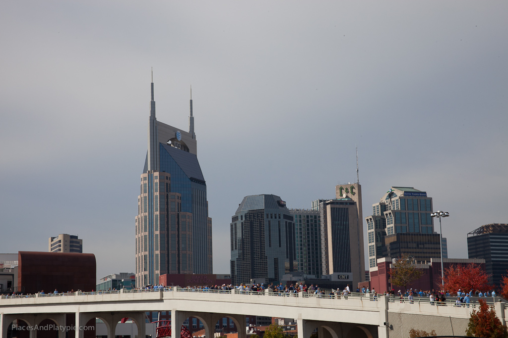Fans coming to the game from downtown - kool!
