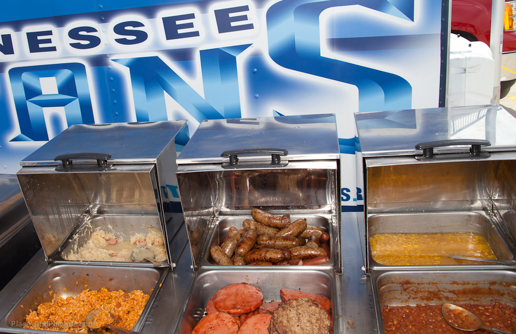 What a great spread for the Titans fans!  Nice going guys!