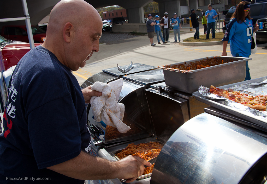 Sparkling spaghetti adds more italian to the buffet! Thanx, Bill!